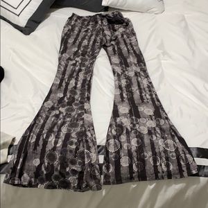 flare leg yoga style pant